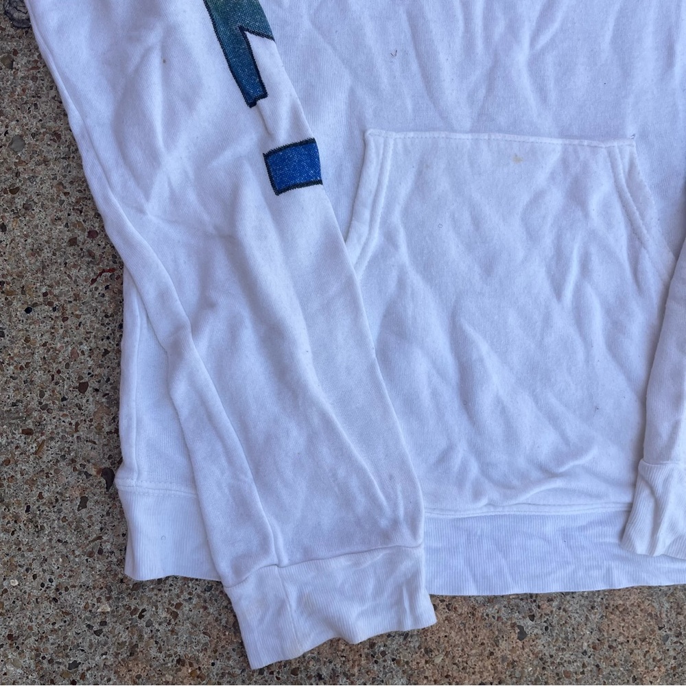 True reliWhite Hoodie with Colorful Text Design - Picture 2 of 4